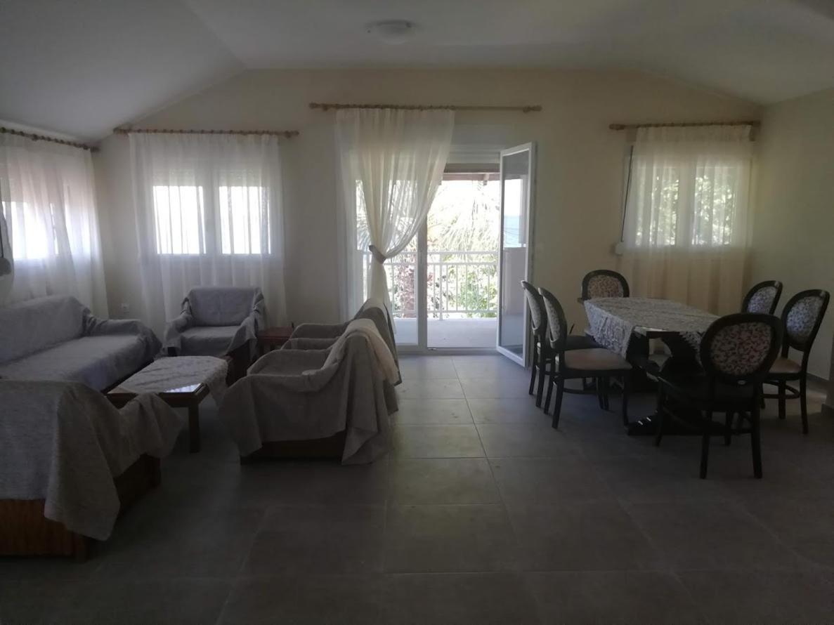 Villa Fotis View Paralia Skotinas Exterior foto