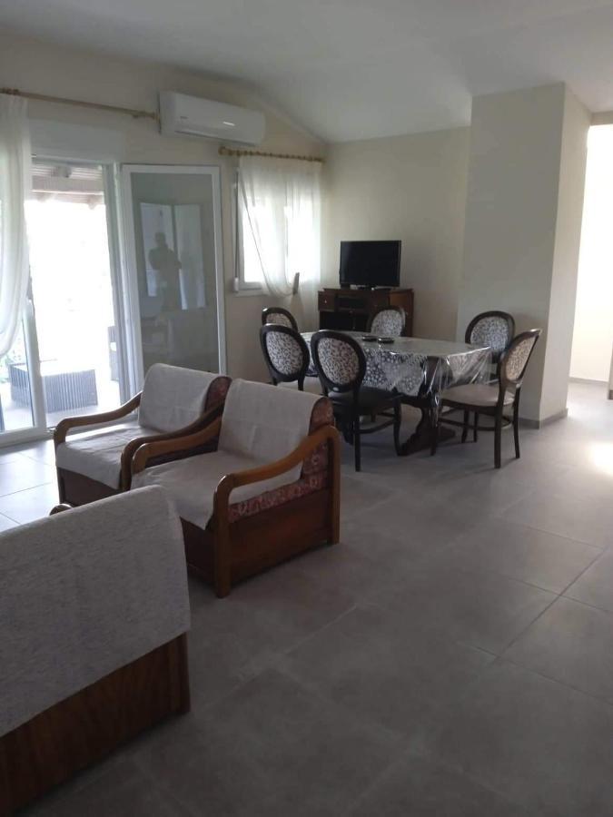 Villa Fotis View Paralia Skotinas Exterior foto